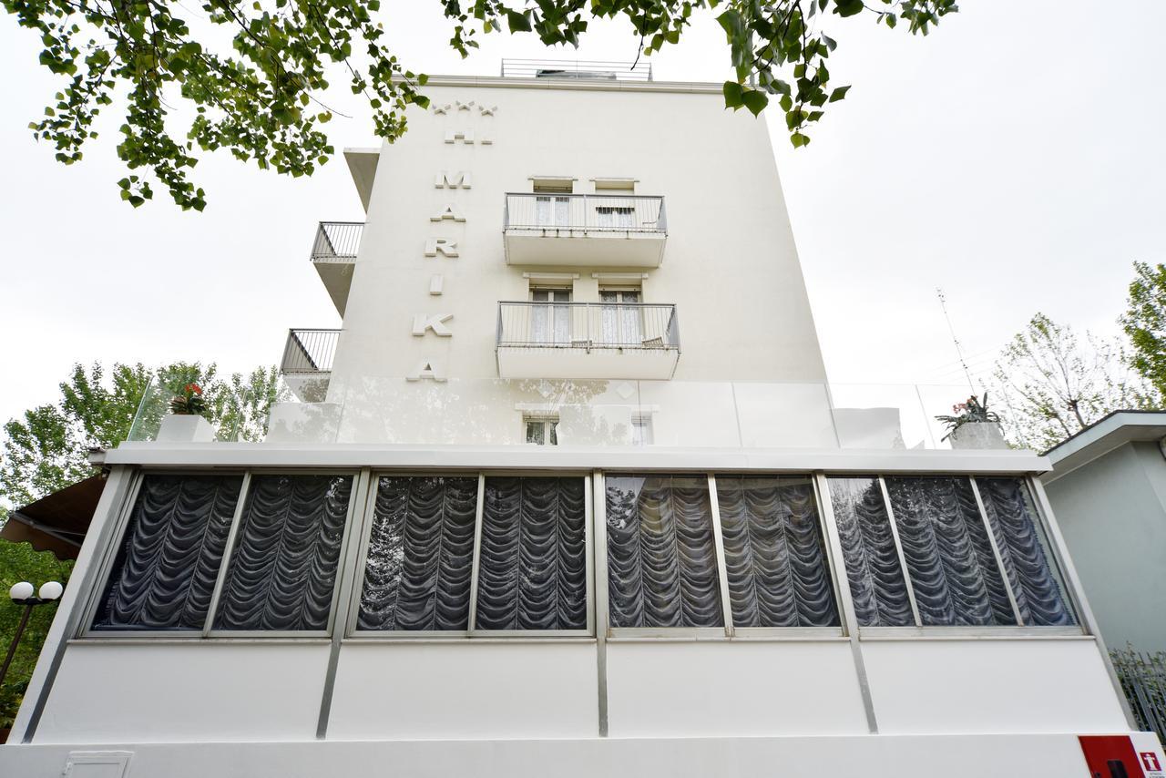 Hotel Marika Rimini Extérieur photo