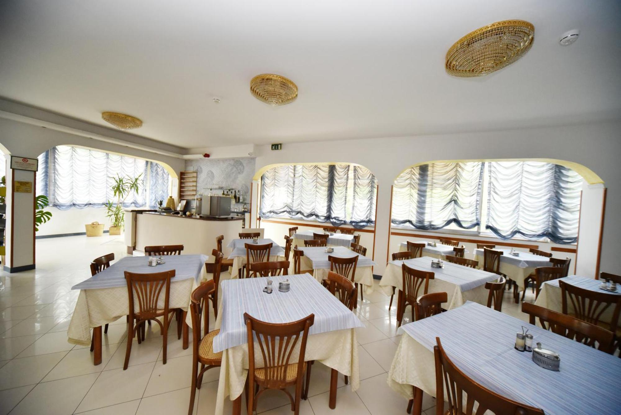Hotel Marika Rimini Extérieur photo