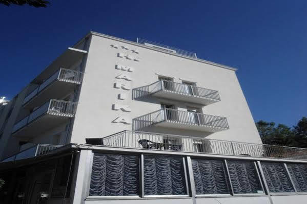 Hotel Marika Rimini Extérieur photo